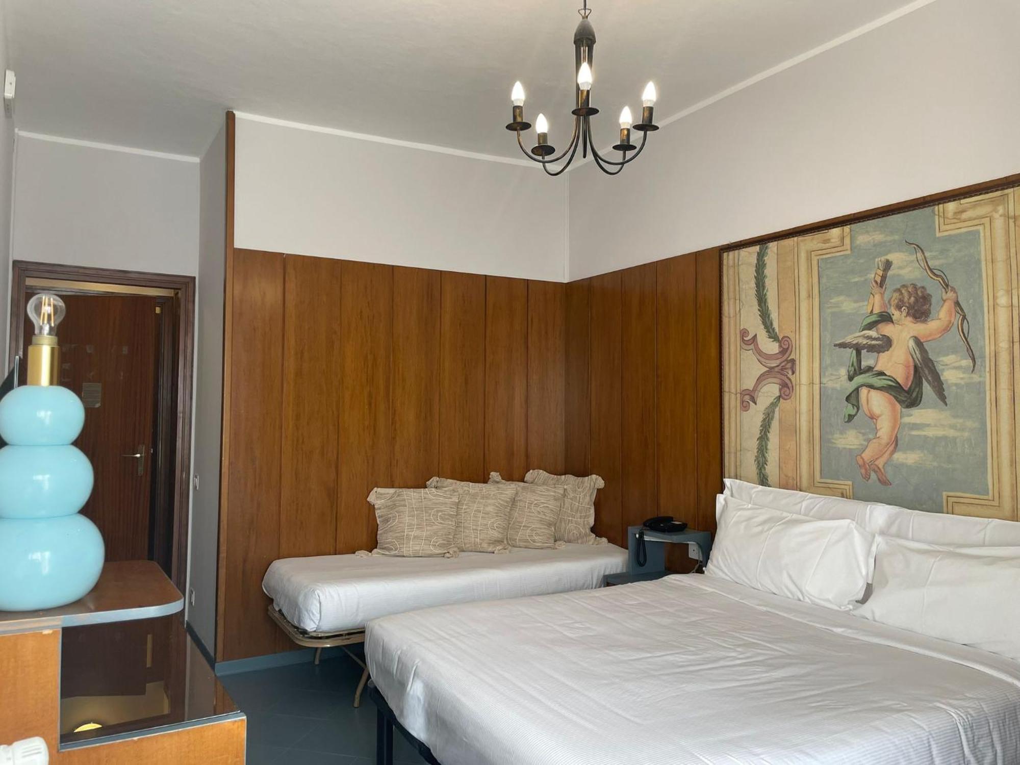 Hotel La Bussola Cittiglio Extérieur photo